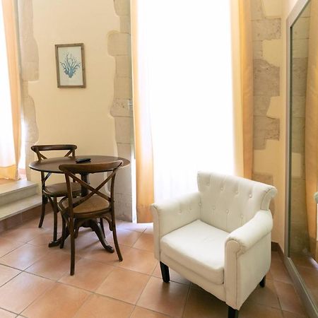 Lanterne Magiche Ortigia Apartment Сиракуза Екстериор снимка