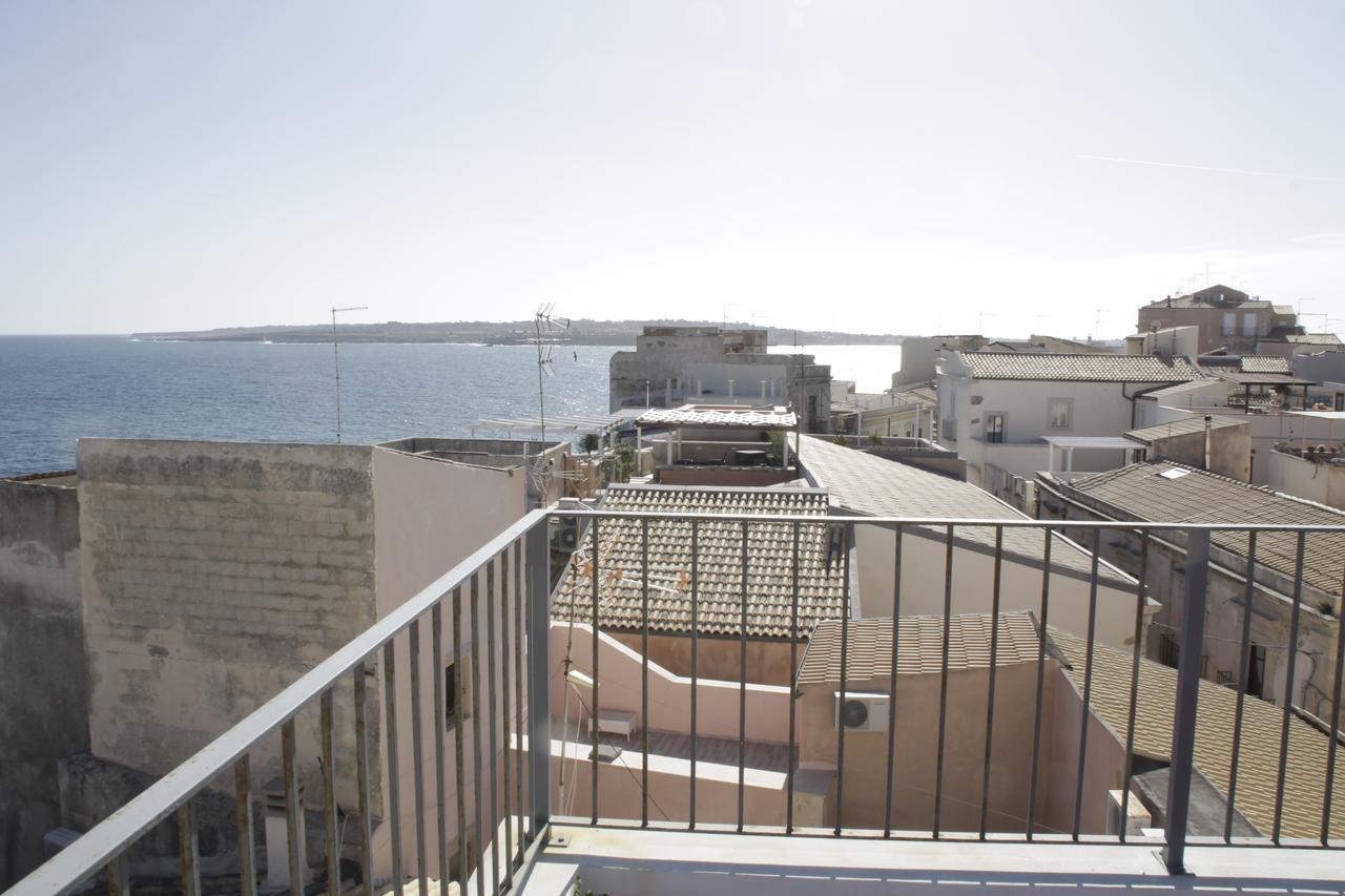 Lanterne Magiche Ortigia Apartment Сиракуза Екстериор снимка